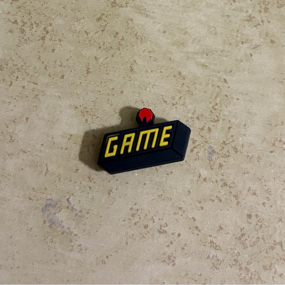 5/$15 CROCS jibbitz shoe charm Black and Yellow Game